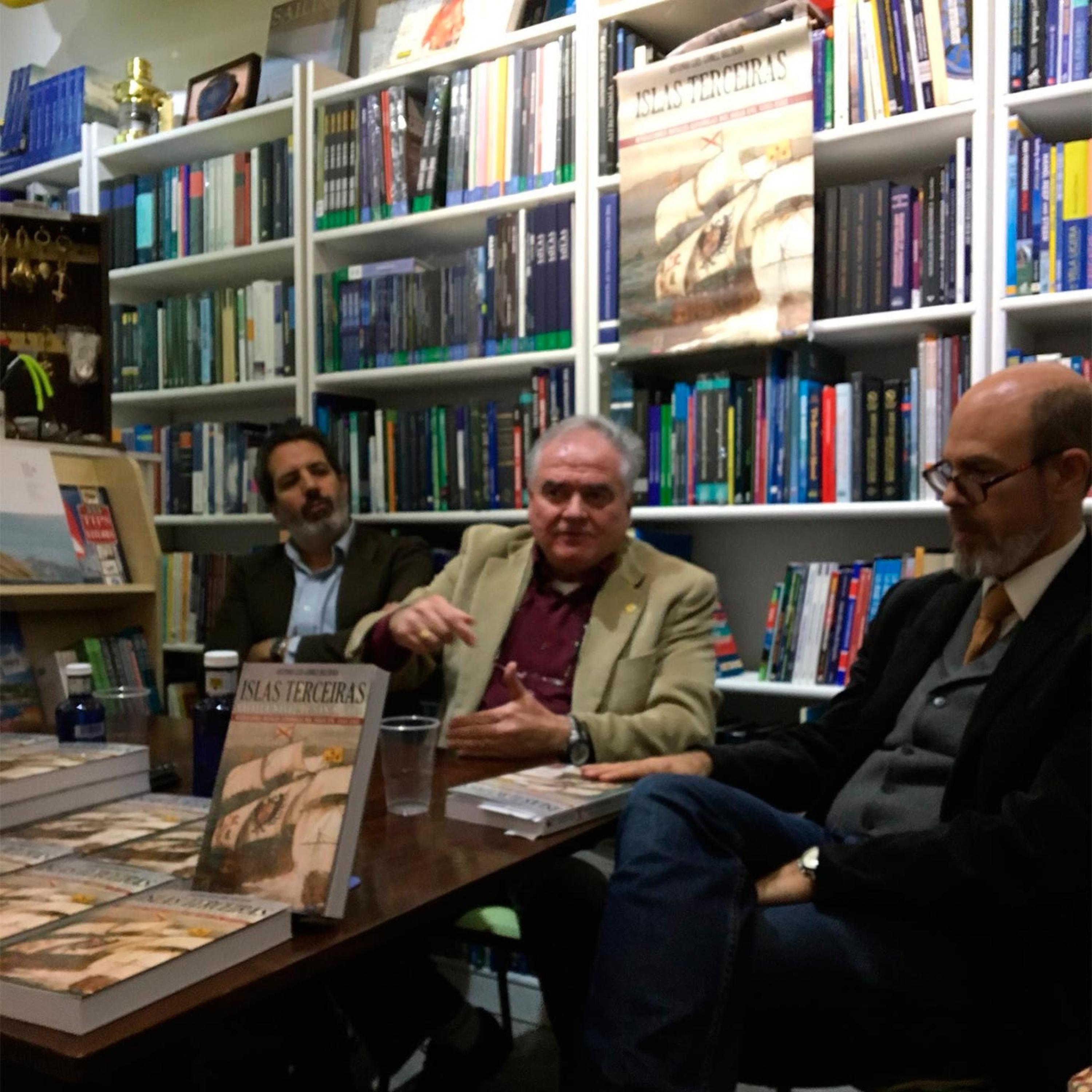 H files 22 - Presentación de 'Islas Terceiras. Batalla naval de San Miguel' en la Librería Robinson por Antonio Luis Gómez Beltrán episode artwork